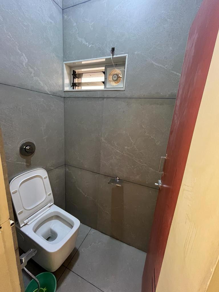 Hotel Ankit Virpur Eksteriør billede